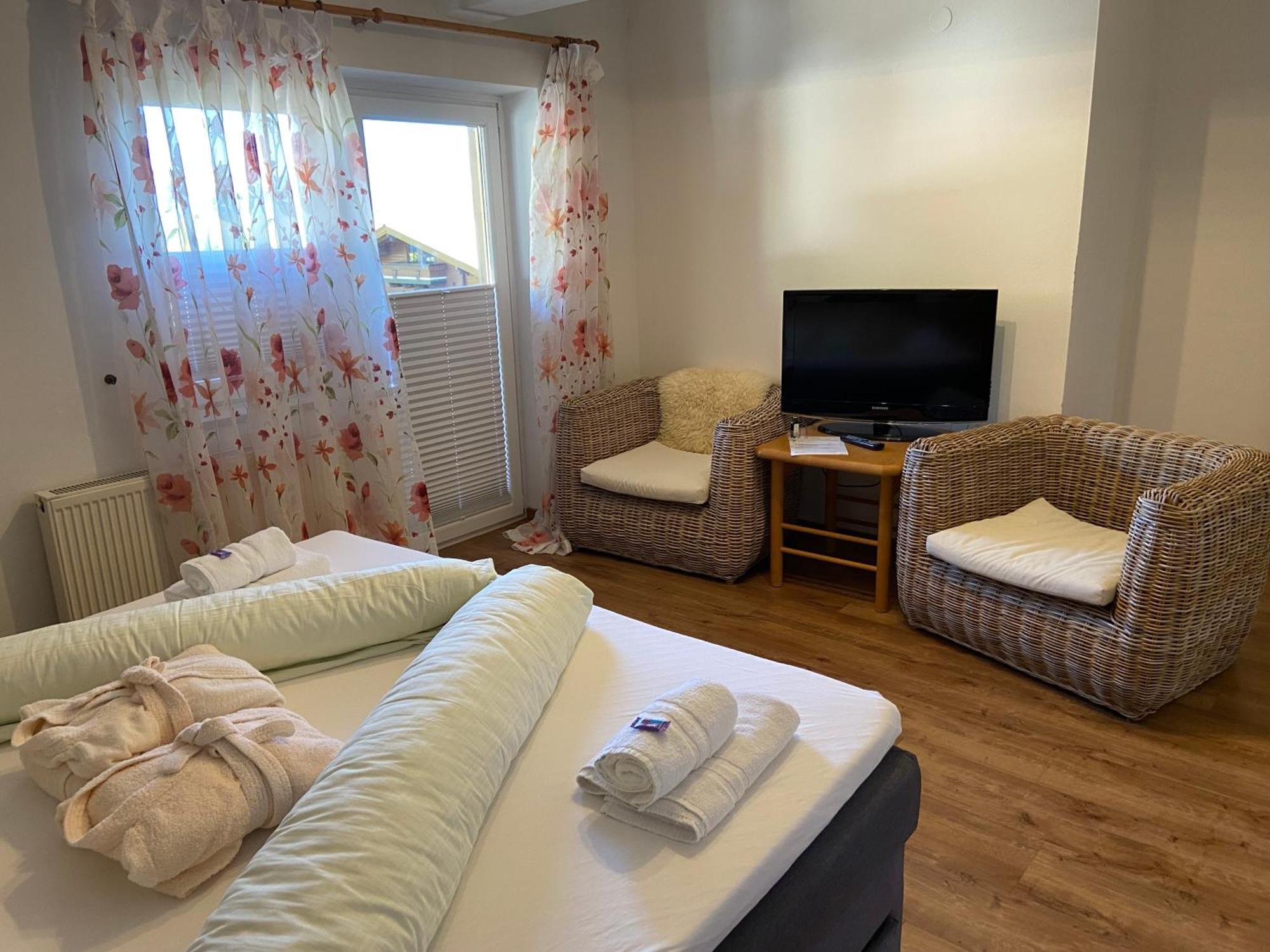 Hotel In The Heart Of The Alps Uttendorf Extérieur photo
