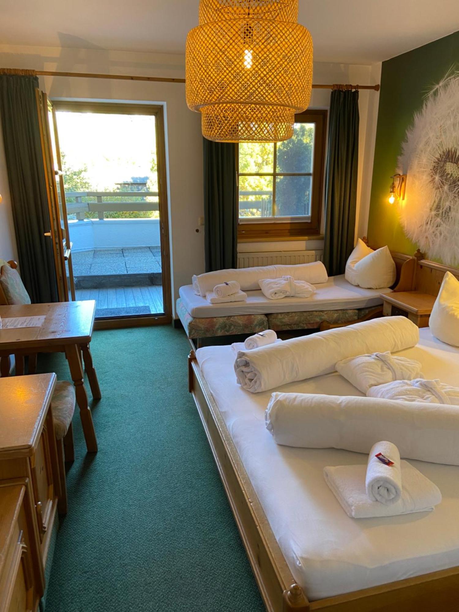 Hotel In The Heart Of The Alps Uttendorf Extérieur photo