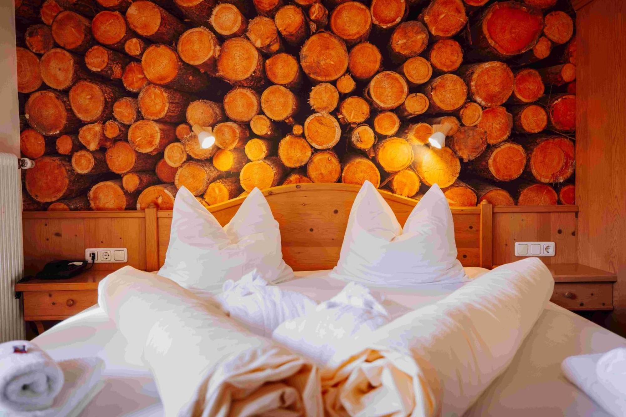 Hotel In The Heart Of The Alps Uttendorf Extérieur photo