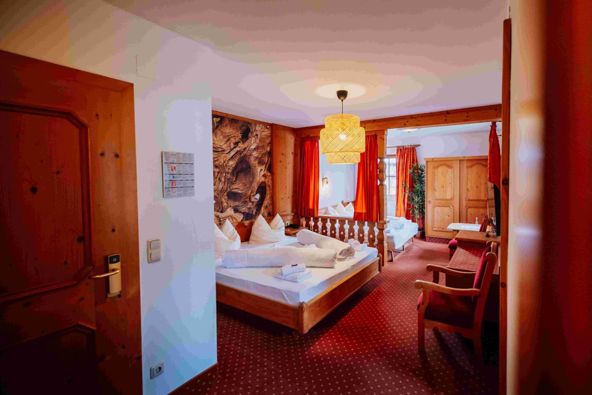 Hotel In The Heart Of The Alps Uttendorf Extérieur photo